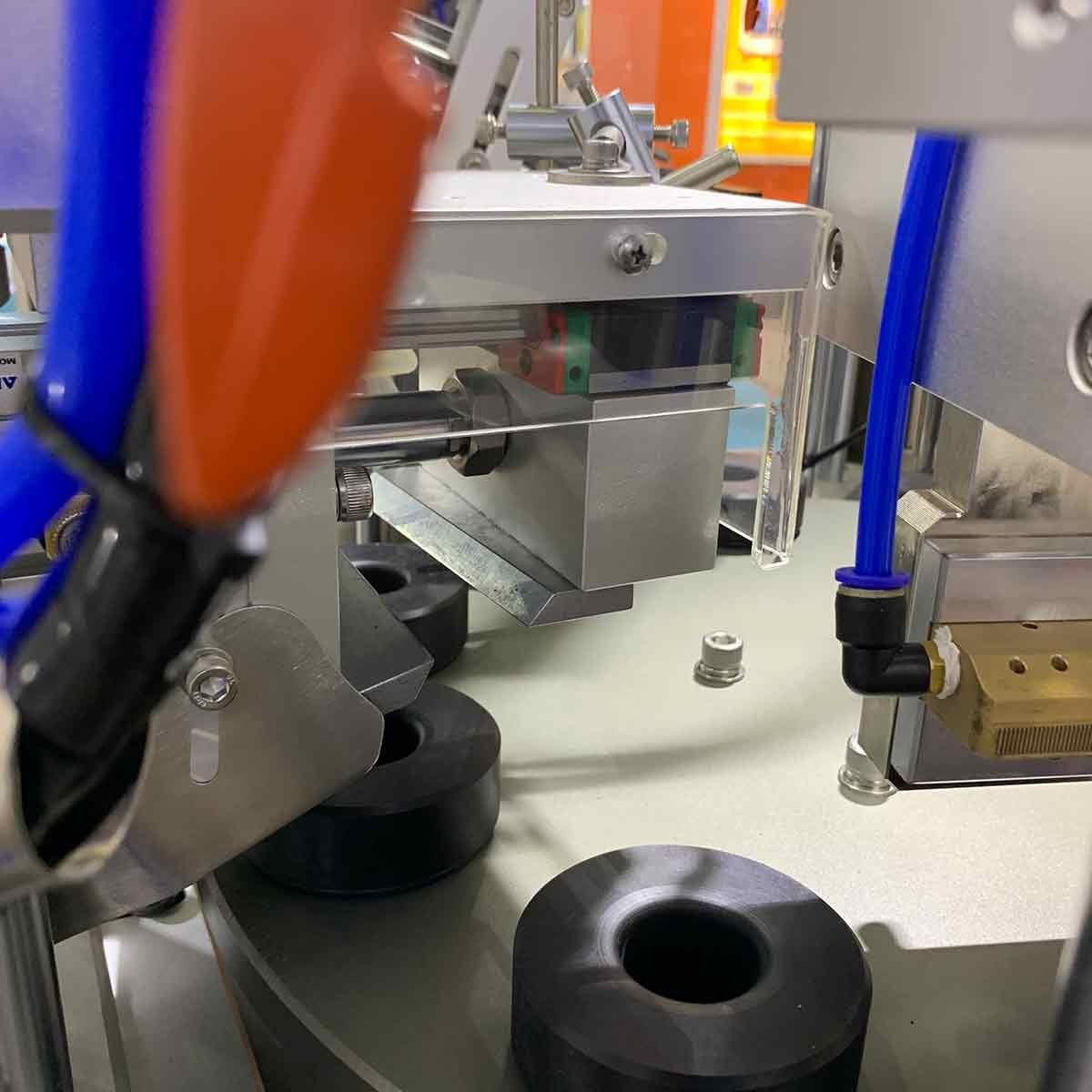 Detalles del VK-TFS-009U
