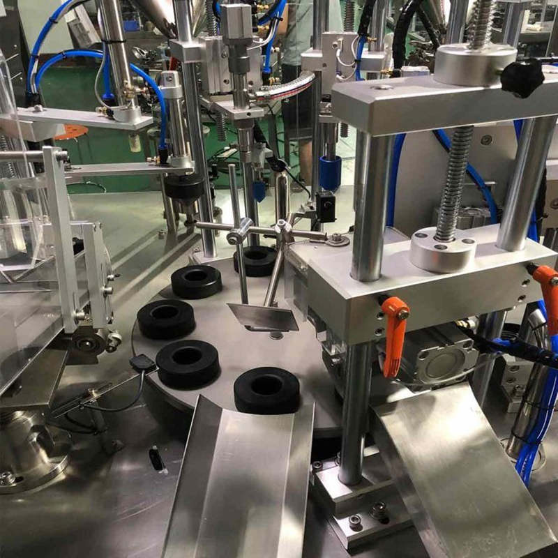 Detalles de la máquina automática de llenado y sellado de tubos de doble cámara VK-TFS-009UDC
